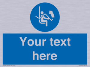 Custom Mandatory: Open safety bar of chairlift